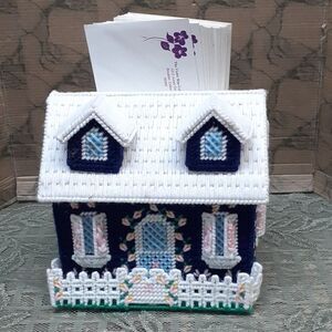 2 STORY COTTAGE  HANDMADE PLASTIC CANVAS TISSUE STATIONARY ORGANIZER